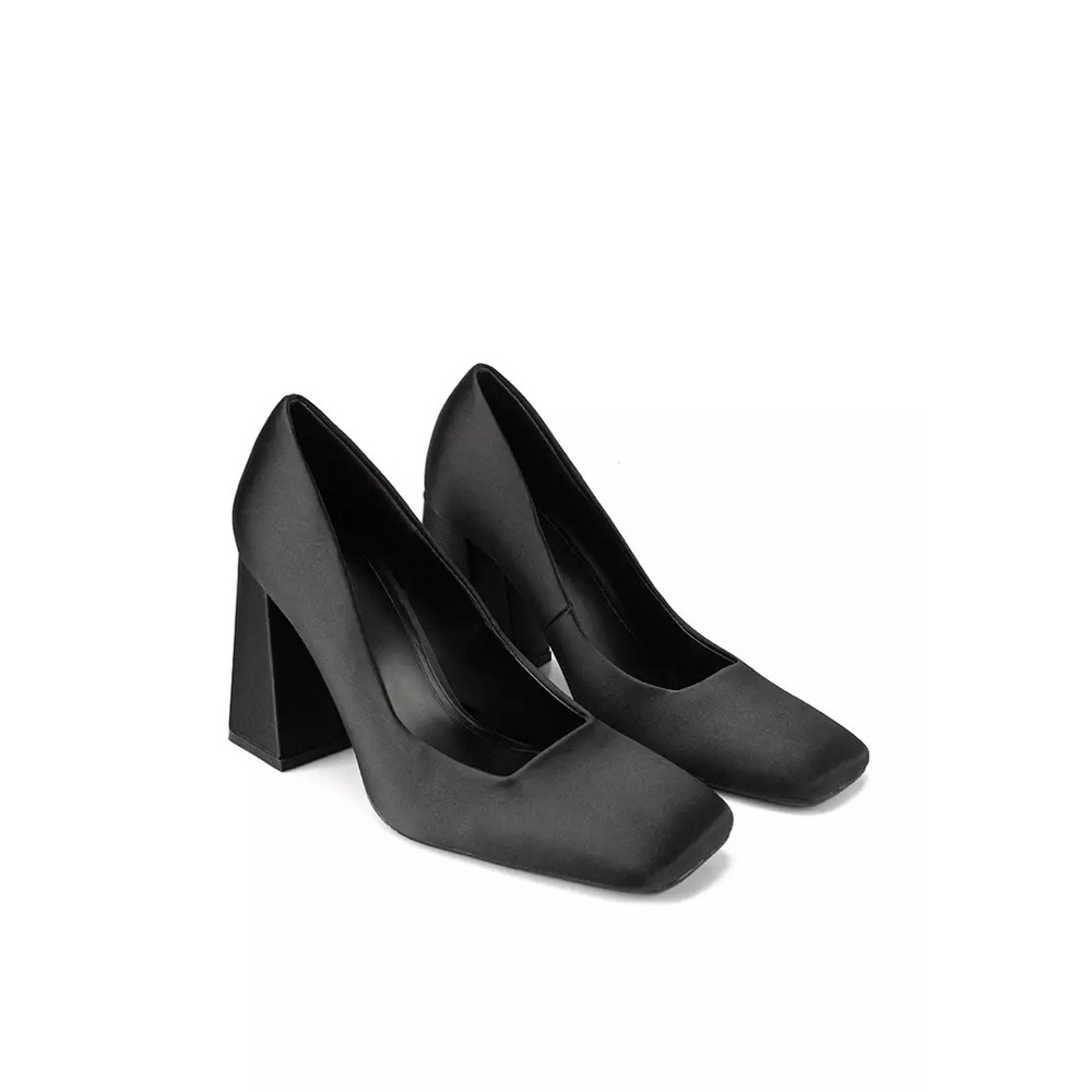 Zara Women’s Squared Toe Black Block Heel Pumps Shoes Size 39/8.5 Satin Classic - Picture 2 of 11